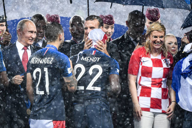 通过这样的 通过这样的